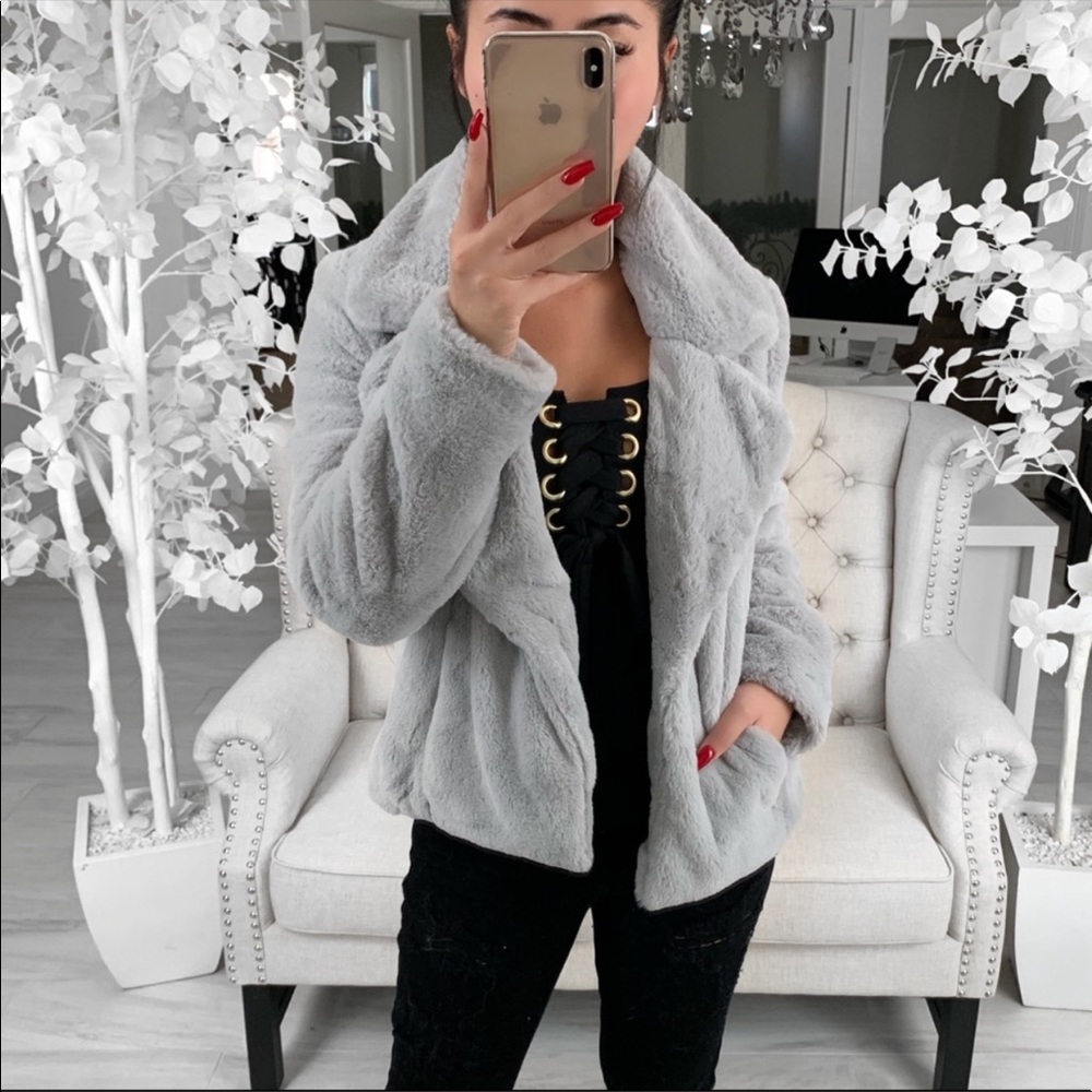🆕 ekAttire